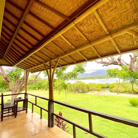 Pasir Putih Cottage - Menjangan Banyuwedang Exterior photo